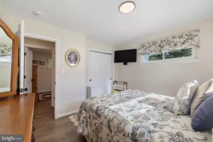 8259 Spring Knoll Dr, Pasadena, MD 21122 - Photo 29