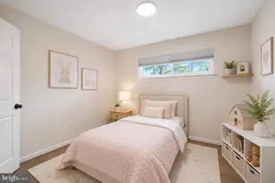8259 Spring Knoll Dr, Pasadena, MD 21122 - Photo 13