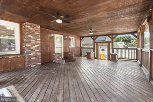 962 Point Pleasant Rd, Glen Burnie, MD 21060 - Photo 27