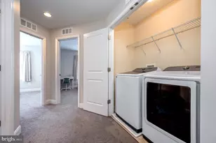 923 Thurston Ln, Glen Burnie, MD 21060 - Photo 23