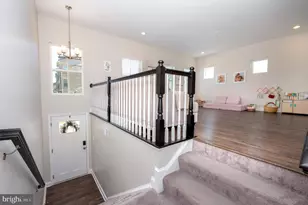 923 Thurston Ln, Glen Burnie, MD 21060 - Photo 3