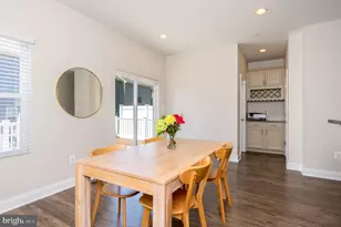 923 Thurston Ln, Glen Burnie, MD 21060 - Photo 11
