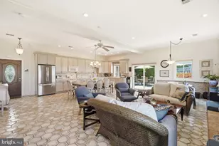 3689 1st Ave, Edgewater, MD 21037 - Photo 17