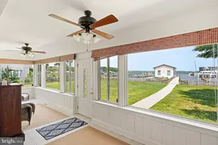 3689 1st Ave, Edgewater, MD 21037 - Photo 23