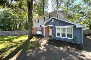 252 Magothy Bridge Rd, Pasadena, MD 21122 - Photo 1