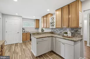 809 Glenview Ave, Glen Burnie, MD 21061 - Photo 9