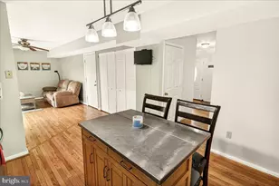 3847 Holly Dr, Edgewater, MD 21037 - Photo 15