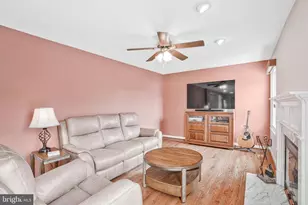 297 Bayonet Pl, Odenton, MD 21113 - Photo 9