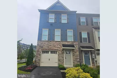 178 Bethlehem Pl, Baltimore, MD 21225 - Photo 1