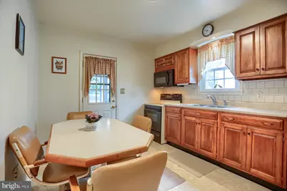4 Baltimore Avenue, Glen Burnie, MD 21061 - Photo 7