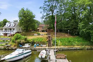 626 Laurel Dr, Pasadena, MD 21122 - Photo 5