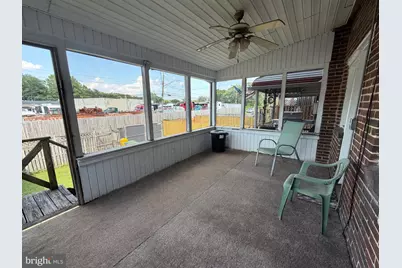 230 W Meadow Road, Brooklyn, MD 21225 - Photo 7