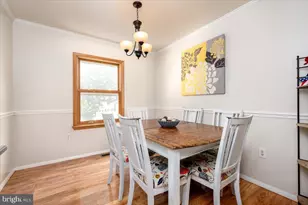 1710 Fallsway Dr, Crofton, MD 21114 - Photo 9