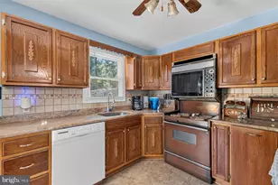 328 Sansbury Rd, Friendship, MD 20758 - Photo 15