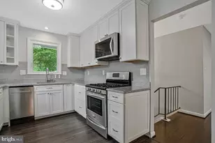 454 Manor Rd, Arnold, MD 21012 - Photo 9