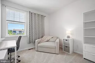 2020 Hinshaw Dr, Odenton, MD 21113 - Photo 29