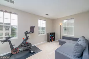 7716 Timbercross Ln, Glen Burnie, MD 21060 - Photo 19