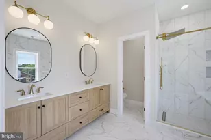 914 Van Buren St, Annapolis, MD 21403 - Photo 13