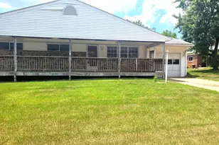 12 Hopkins St, Glen Burnie, MD 21061 - Photo 1