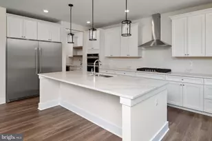 5709 Iron Stone Rd, Tracys Landing, MD 20779 - Photo 23