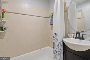 211 Lake Rd, Pasadena, MD 21122 - Photo 13