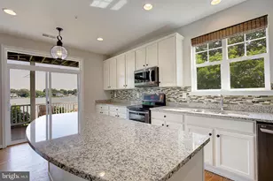 3956 Honeysuckle Dr, Edgewater, MD 21037 - Photo 13