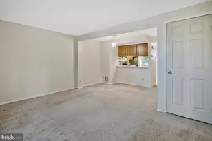 8010 Hadfield Ct, Pasadena, MD 21122 - Photo 13