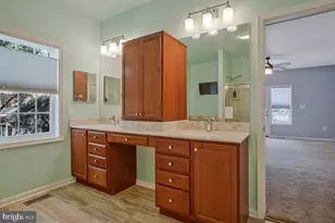 1002 Nabbs Creek Rd, Glen Burnie, MD 21060 - Photo 17