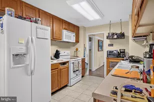 231 Carvel Rd, Pasadena, MD 21122 - Photo 11