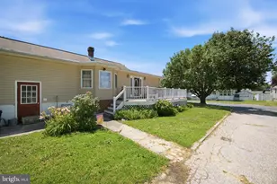 231 Carvel Rd, Pasadena, MD 21122 - Photo 41