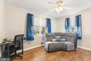 758 210th St, Pasadena, MD 21122 - Photo 17