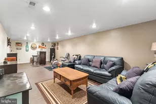 758 210th St, Pasadena, MD 21122 - Photo 31
