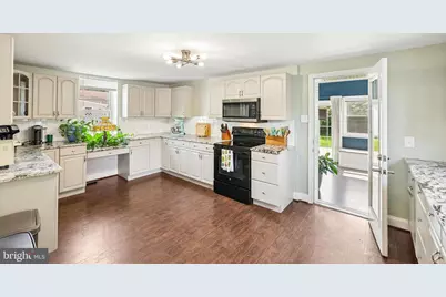 335 Beach Avenue, Pasadena, MD 21122 - Photo 3