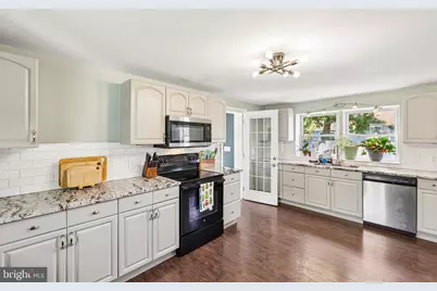 335 Beach Avenue, Pasadena, MD 21122 - Photo 15