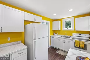 18 D St SW, Glen Burnie, MD 21061 - Photo 23