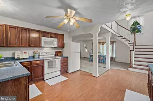386 Laurel Trail, Crownsville, MD 21032 - Photo 11