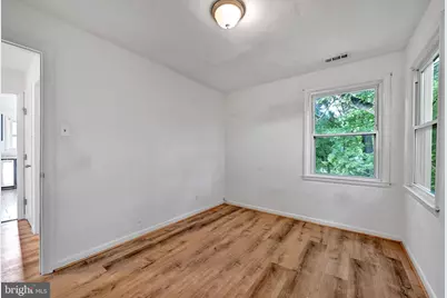 811 Seagrove Road E #811, Glen Burnie, MD 21060 - Photo 15