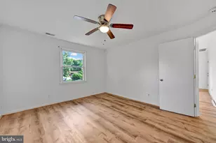 811 Seagrove Road E, Glen Burnie, MD 21060 - Photo 13