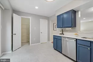 1635 Howard Chapel Ct, Crofton, MD 21114 - Photo 21