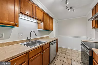 464 West Court, Glen Burnie, MD 21061 - Photo 17