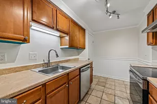 464 West Ct, Glen Burnie, MD 21061 - Photo 17