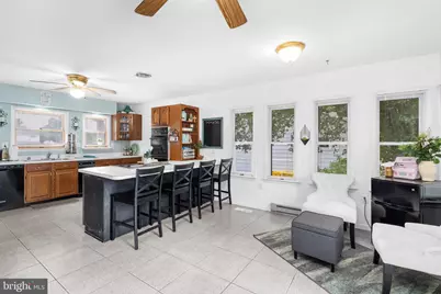 605 Carolyn Road, Glen Burnie, MD 21061 - Photo 15