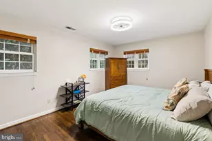 110 Lake View Dr, Annapolis, MD 21403 - Photo 17