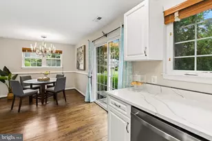 110 Lake View Dr, Annapolis, MD 21403 - Photo 9