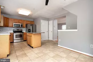 963 Chestnut Manor Ct, Curtis Bay, MD 21226 - Photo 9