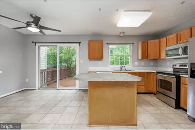 963 Chestnut Manor Court, Curtis Bay, MD 21226 - Photo 7