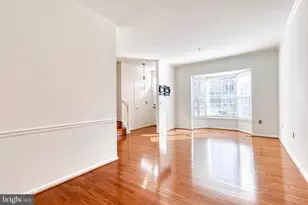 2502 Weston Ct, Crofton, MD 21114 - Photo 5