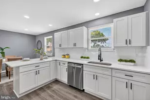 406 Silver Run Rd, Edgewater, MD 21037 - Photo 1