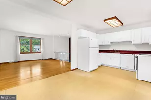 130 Circle Rd, Pasadena, MD 21122 - Photo 15
