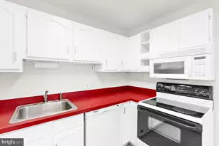 130 Circle Rd, Pasadena, MD 21122 - Photo 19